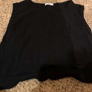 Carly Jean Los Angeles Linen tee